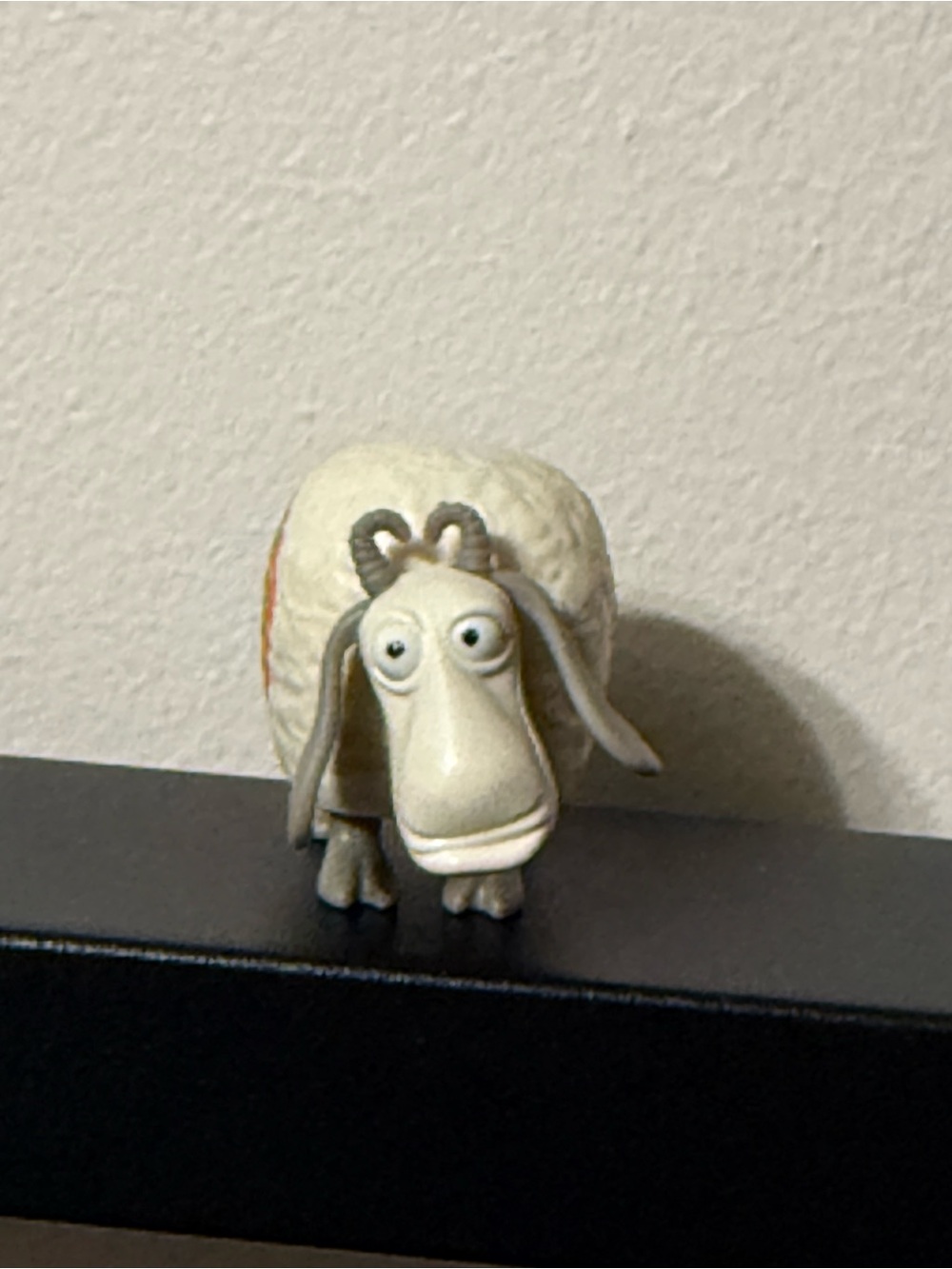💞4/$35- DreamWorks Animation Sheep Figure 2018 DWA LLC Toy White Ram Lamb